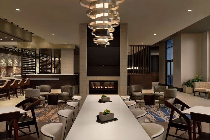Embassy Suites by Hilton Syracuse Destiny USA