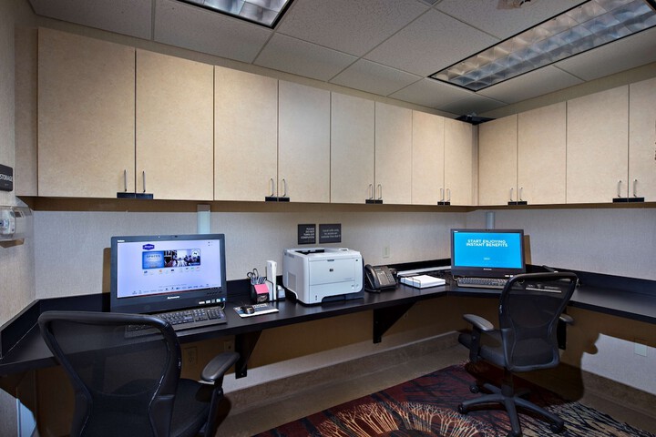Business Center 40 of 40