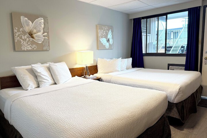 Departure Bay Motel