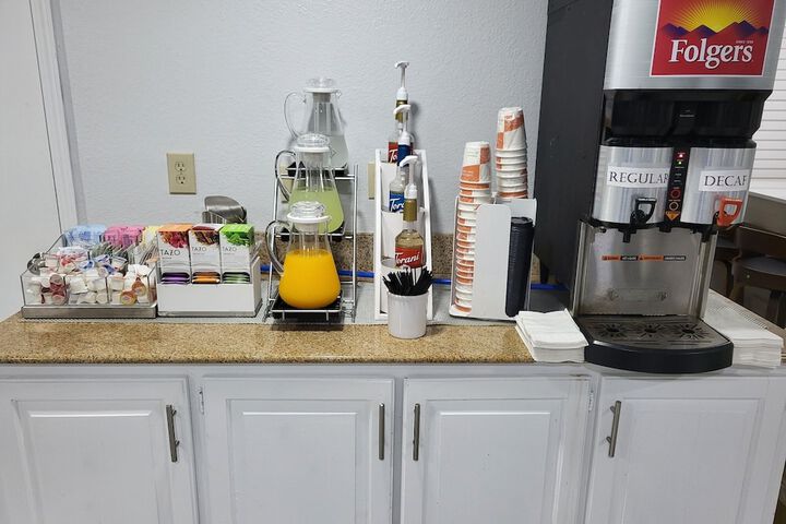 Breakfast/Coffee Service 47 of 56