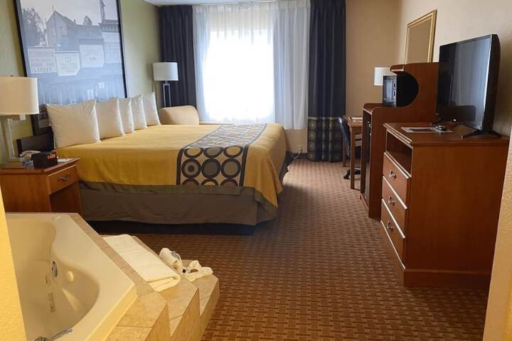 Room 15 of 20