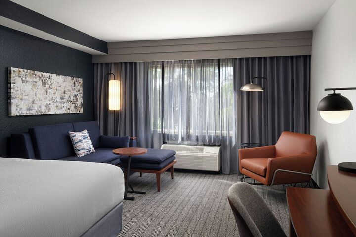 Courtyard by Marriott Fort Myers I-75 / Gulf Coast Town Center