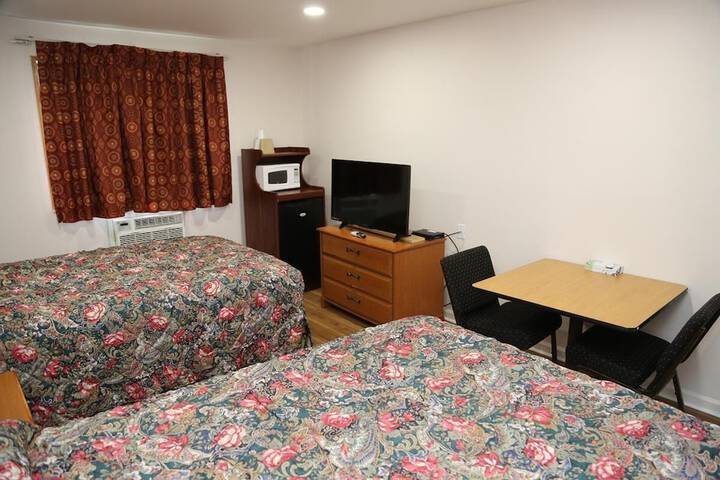 Room 20 of 34