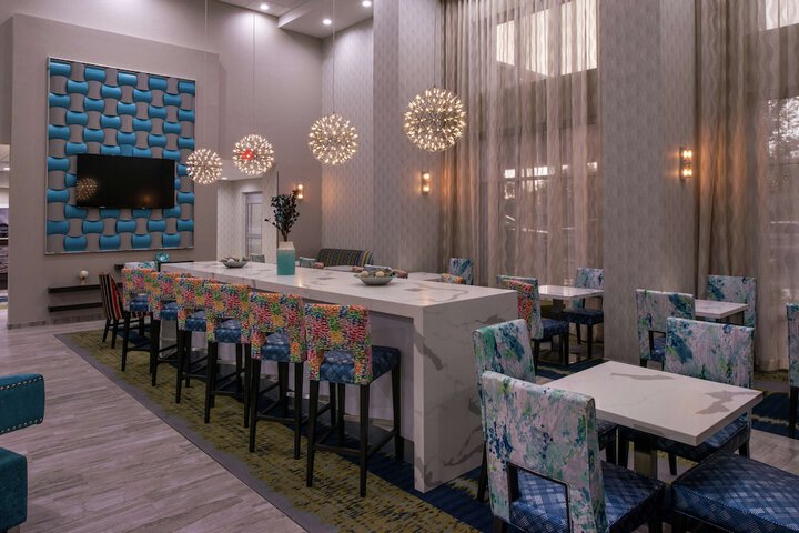 Hampton Inn & Suites Atlanta / Marietta