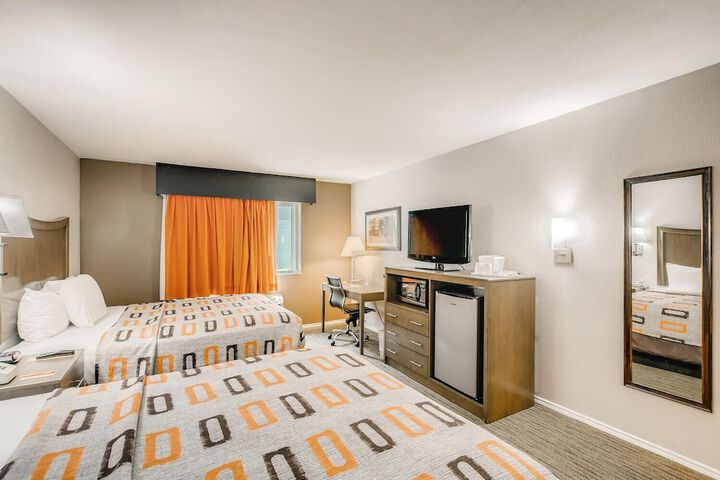 Room 46 of 65