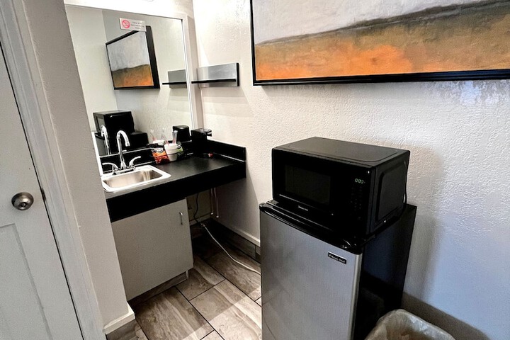 Room 43 of 92
