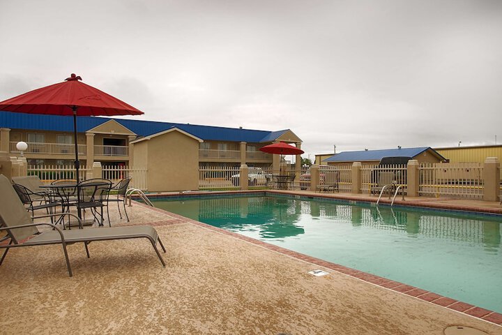 Pool 3 of 19
