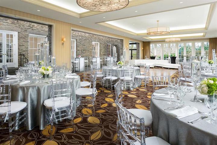 RENAISSANCE WESTCHESTER HOTEL