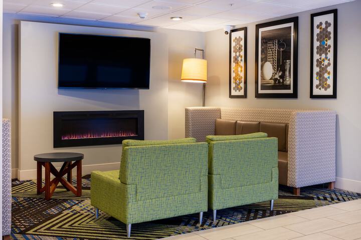 Hotel 2 of 42
