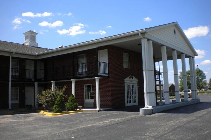 Hotel 5 of 43