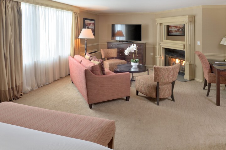 Room 11 of 20