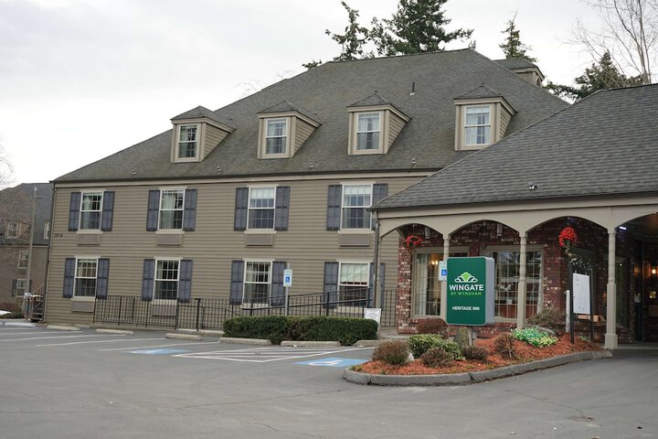 Hotel 2 of 42