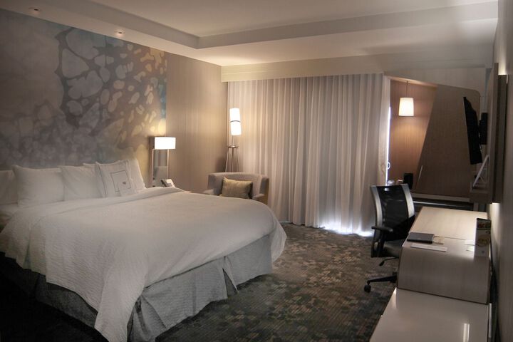 Courtyard by Marriott Jackson Airport / Pearl