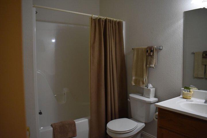 Room 114 of 238