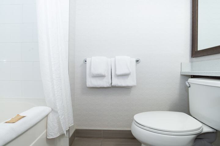 Room 42 of 78
