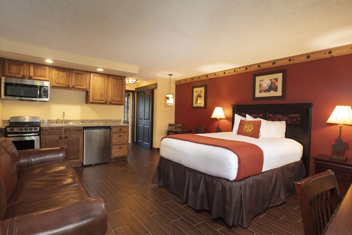 Room 100 of 220