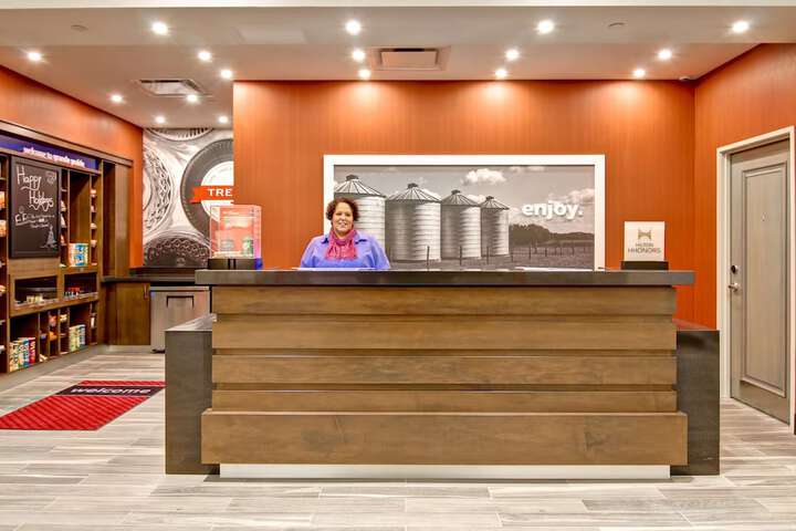 Hampton Inn & Suites by Hilton Grande Prairie