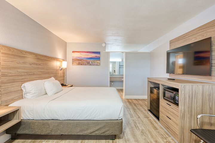 Room 22 of 48