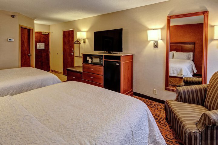 Room 7 of 39