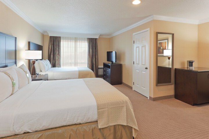 Room 46 of 65