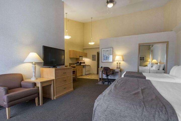 Room 40 of 54