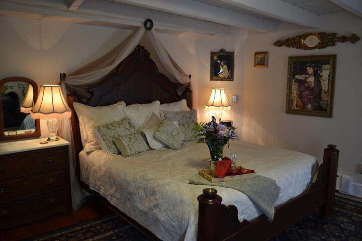 Room 14 of 51