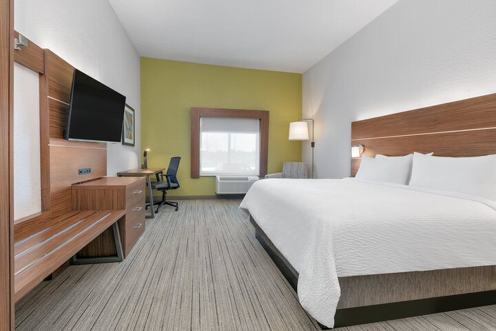 Room 13 of 41