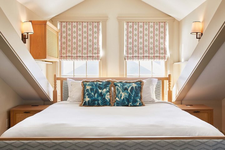 Faraway Nantucket