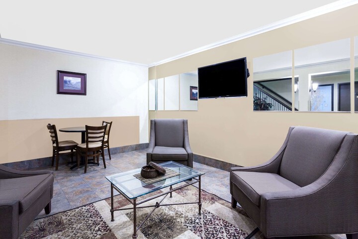 Hotel Interior 5 of 14
