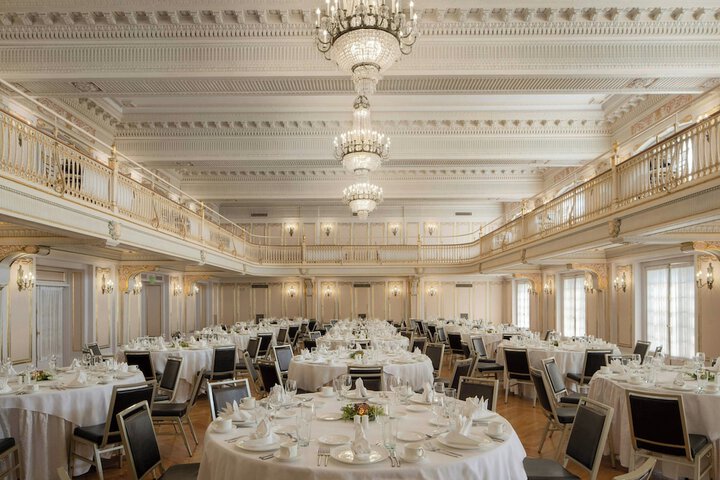 Davenport Hotel Autograph Collection