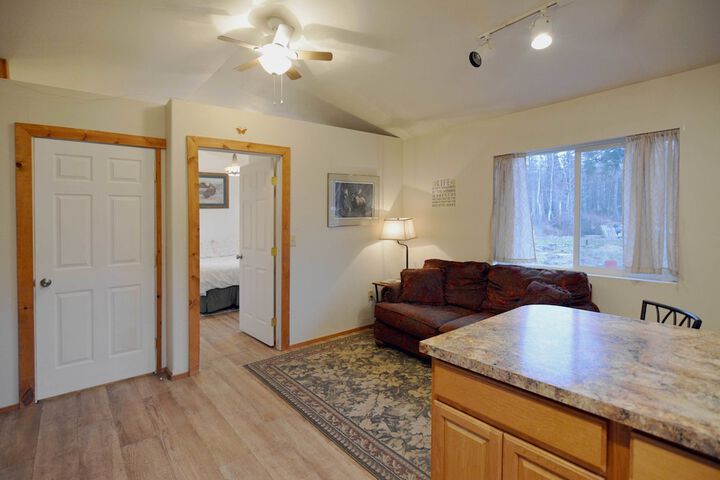 Room 19 of 28