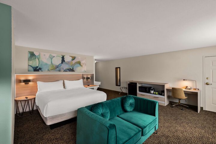 Wyndham Garden Galena Hotel & Day Spa