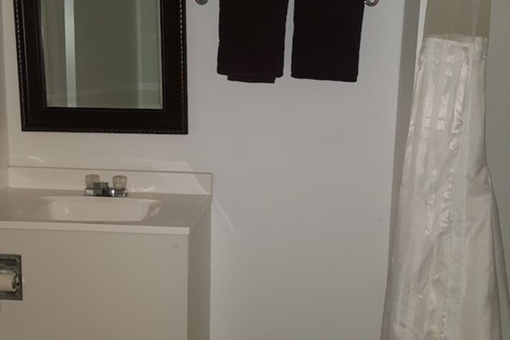 Room 19 of 34