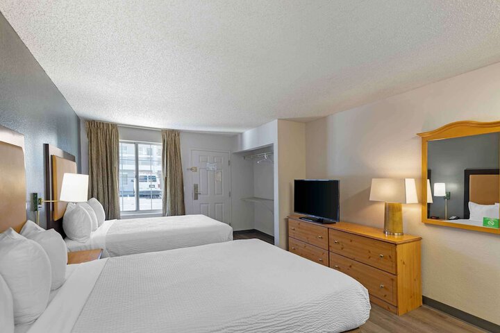 Extended Stay America Select Suites Denver Cherry Creek