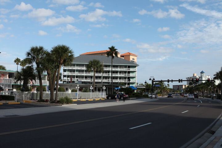 Hotel 8 of 55