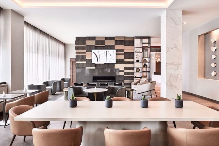 AC Hotel by Marriott Columbus Downtown