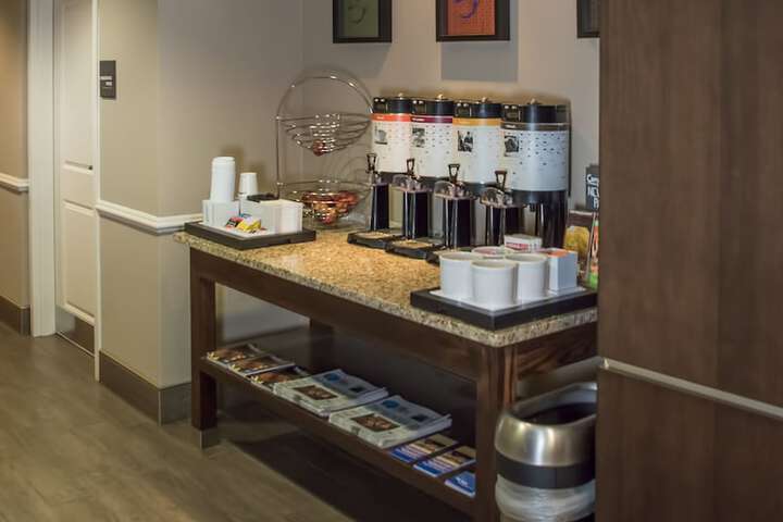 Breakfast/Coffee Service 48 of 52