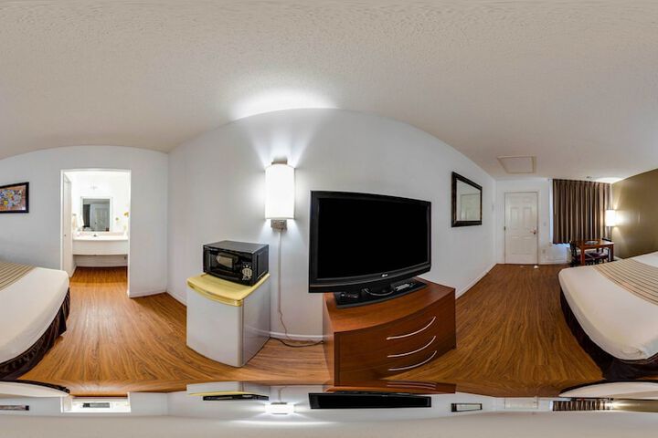 Room 20 of 35