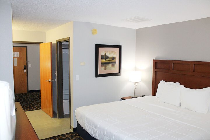 Room 20 of 37