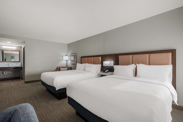 Hampton Inn Linden
