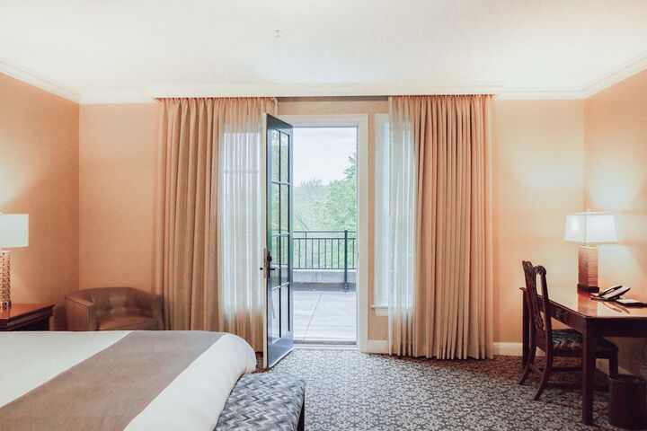 Room 89 of 118