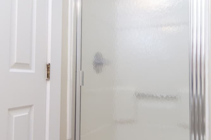 Room 9 of 50