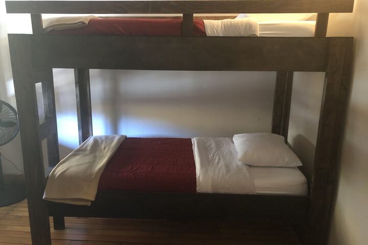 Room 62 of 68