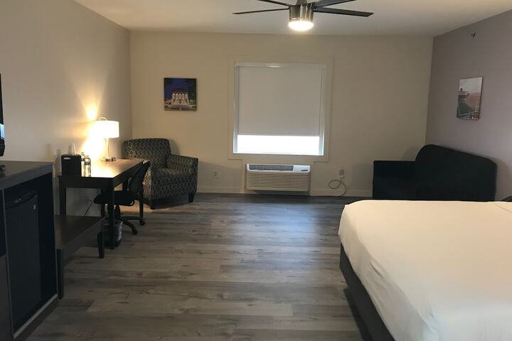 Room 26 of 68