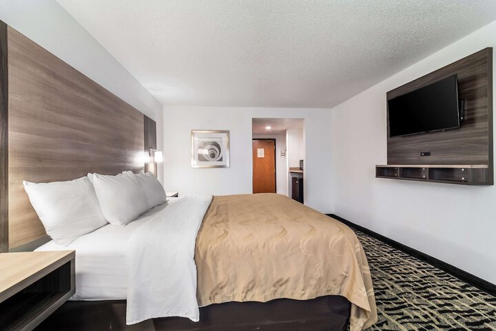 Quality Inn & Suites Augusta I-20