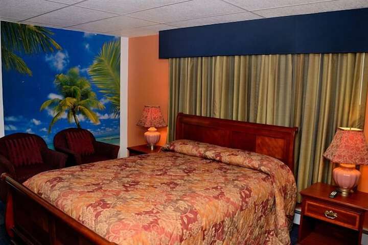 Room 13 of 42