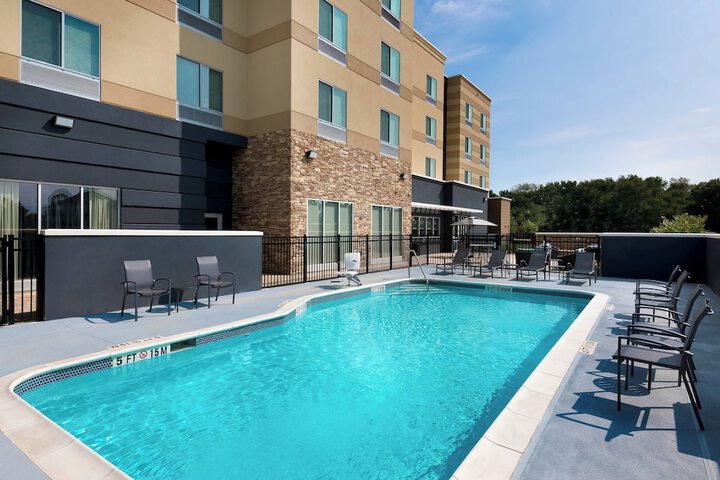 Fairfield Inn & Suites by Marriott Charlotte Monroe