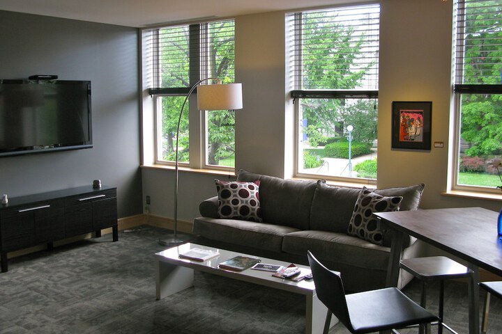 Suites at 118
