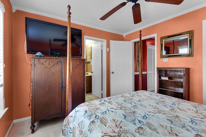 Room 17 of 31