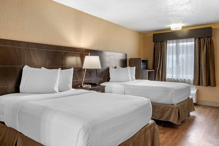 Room 14 of 25